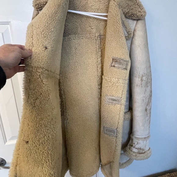 Woolrich sheep/lamb skin coat - Picture 6 of 14